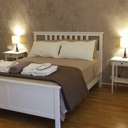 Bed and Breakfast Residenza Leon Castelnuovo del Garda Esterno foto