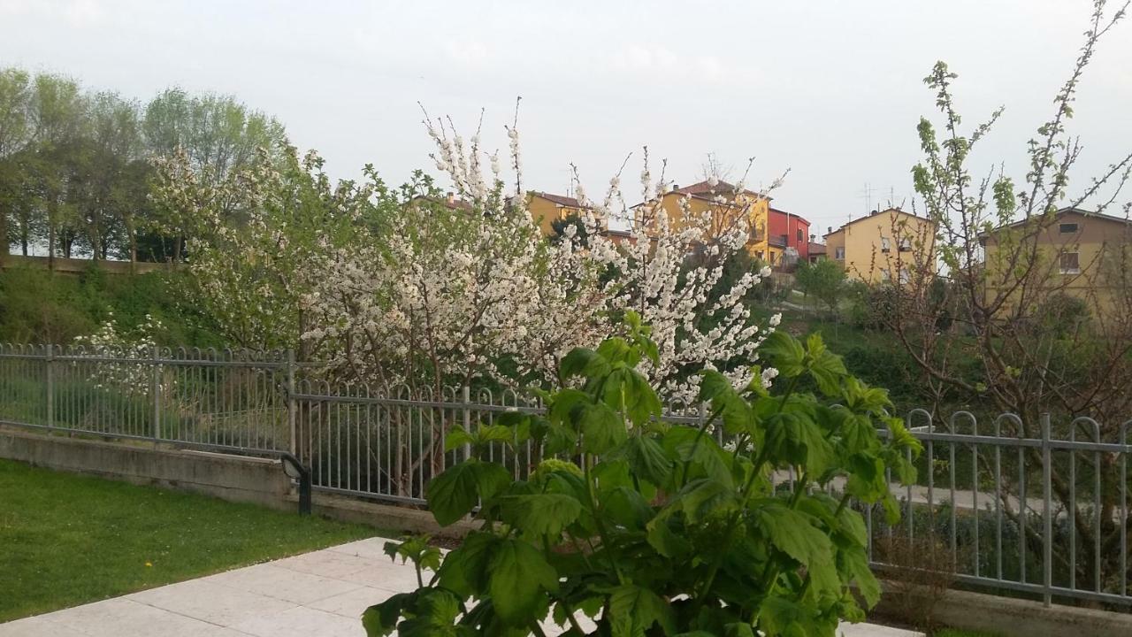 Bed and Breakfast Residenza Leon Castelnuovo del Garda Esterno foto